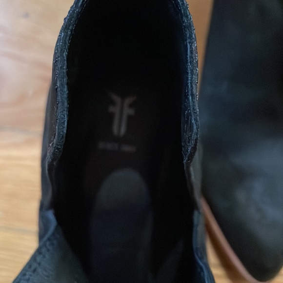 FRYE BLACK leather suede ankle boot - Picture 3 of 10